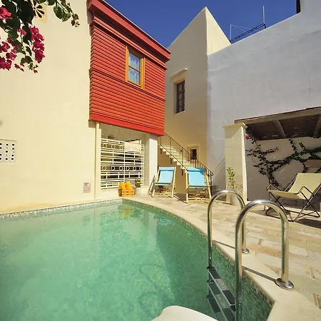 Apartahotel Veranda Rossa 3*